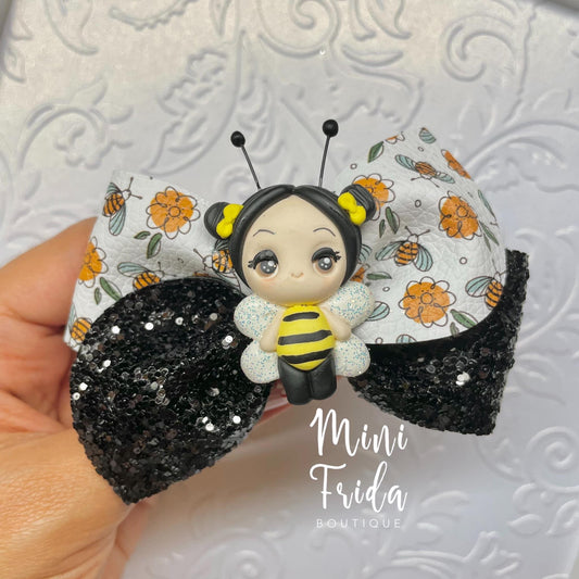 Bee Girl